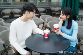 男人的这些表现，八成是喜欢上你了图片
