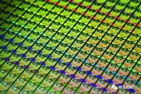 ASML DUV光刻机有多快？12秒完成一整片晶圆图片