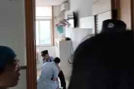 她跳楼前说，孩子，我再给你喂口奶图片