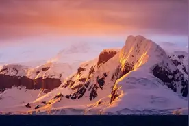 南极冰中发现一种地球上很罕见的物质图片