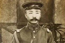 讨袁名将李烈钧：为抢貌美人妻，设计杀害好友，死后被国葬图片
