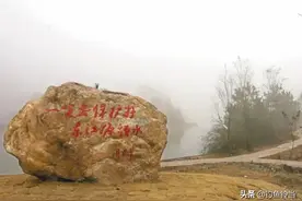 东江，连续钓起百斤大鱼之后又钓起巨型鲶鱼，真的是风水宝地？图片