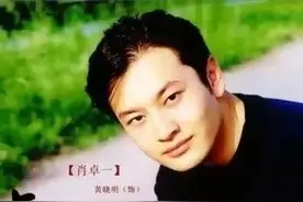 男明星整容前后对比！黄晓明原来以前长这样？图片