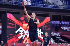 山东男篮继续补强，买回旧将补充内线，高诗岩终于爆发，回击质疑图片