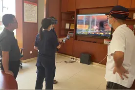 为群众办实事|开平VR消防普及火灾应急措施 群众逼真体验火场逃图片