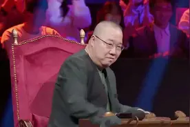 《金牌喜剧班》首播收视夺冠，不愧央视喜剧，陈佩斯点评大家风范图片