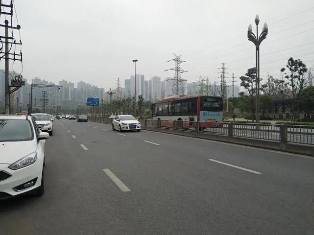 城东大面网红盘即将推新，首付30万买它不香吗？