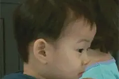 宋民国8岁，不可爱了图片