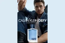 金球奖视帝理查德·麦登成为CALVIN KLEIN 全新香水代言人图片