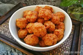 炸肉丸子，记住不放鸡蛋和面粉，教您正确做法，外酥里嫩还卖相好图片