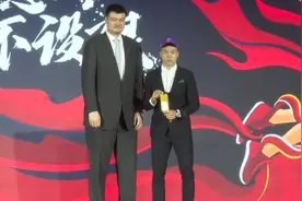 CBA选秀大会，区俊炫当选状元，山东男篮摘下CUBA中投王图片