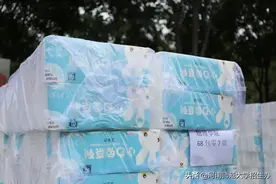 神仙待遇！连续27年，河南这所高校给全体女生发卫生纸，男生帮送宿舍楼下图片