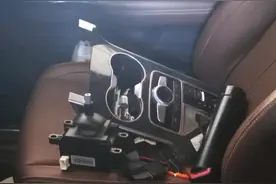 19万公里老唐换电池，满血复活图片