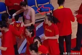 李梦场边换球衫就震惊了？这些姑娘庆祝胜利之举，你不得流鼻血？图片
