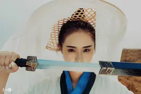 小说：云州孤峰崖迎来了入秋前的第一场大雨，正是故事的开始...图片