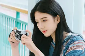 拍摄文艺旅行写真，7个姿势技巧把握好，轻松拍摄文艺大片图片