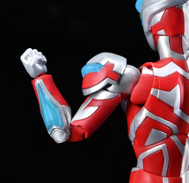 78官测：万代 SHF 银河奥特曼