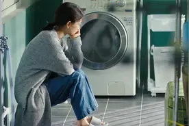 “谁说有七个女儿不能继续生？我就想给老公拼个儿子有错吗？”图片