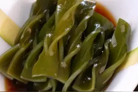 泡海带，别直接用清水，很多人都做错，难怪海带又硬又黑不好吃图片