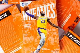 无上荣光！詹姆斯跨出篮球圈 登顶美国体育之巅：这意味着一切图片