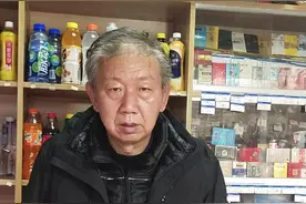 拜访一代国门、亚洲最佳守门员－张惠康图片