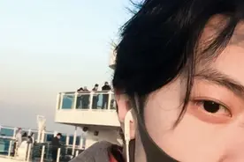 姜云升壁纸精选80张，一个很可爱的男生图片