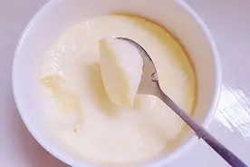 健康营养，简单易学的牛奶鸡蛋布丁，关键宝宝还爱吃！图片