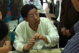 田蕴章珍藏60多年字帖，竟为两位民间高手所写！尽现欧楷的精髓图片