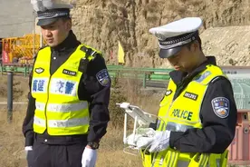 后排座椅放倒被扣3分罚500元，车主讨要说法，后排休息也不行了？图片