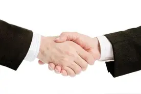 又一考研名师羞辱冠军运动员，再次引发愤怒！为何素质如此低劣？图片