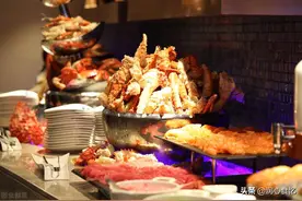 吃自助餐，内行人专挑这5种食物拿，轻松回本！老板：被上了一课图片
