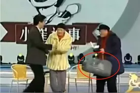 14年前的春晚，赵本山失误宋丹丹内心五雷轰顶，发生了什么？图片