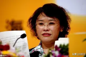 张海迪：“天生残疾又如何，我依旧是活得最完美的女人”图片