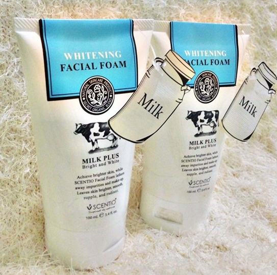 雅顿绿茶身体乳瓶装有塑封吗