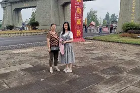 高考前，很多家长带着孩子去拜文曲星，你们去了吗？图片