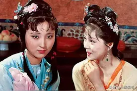 贾母曾经许诺过林黛玉的婚事，只不过说得太隐晦，不易被觉察图片