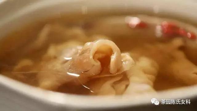 备孕可以喝土茯苓花胶煲汤吗 2026年备孕能不能吃土茯苓煲汤喝