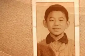 清醒的何炅：不签经纪公司，在湖南卫视兼职，独闯娱乐圈28年图片