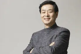 因演和尚被观众注意，出道多年经典无数，现65岁头发花白无戏可演视频封面