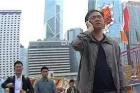 东北小伙暴富后的魔幻人生：女星倒贴，富豪送钱，在美国搭起皇宫图片