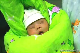 故事：村妇拾到一件花衣服，夜里梦见一女子：你去百里之外走一趟图片