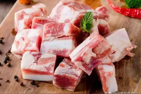 买排骨时，选大排，小排还是肋排？老厨师：选“前排”准没错图片