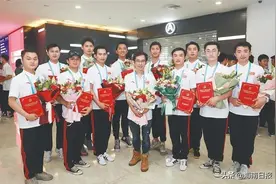 这场连续多天刷屏的演出，背后原来有这么多海南身影图片