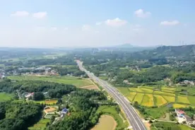 正式通车！岳阳去长沙更方便了图片