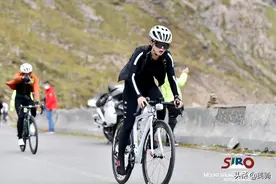 单车美女丨爬坡小能手下坡超迷人的之喜图片