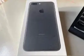 国行、官翻、官换是什么意思？买苹果手机怕被坑，你要知道这些图片