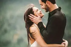 男人如此对你，说明他的心里不止一个女人图片