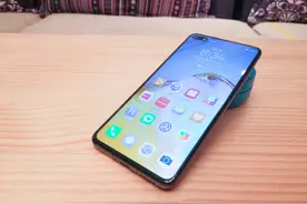 华为时尚旗舰P40沦为老人机，给老爸购入P40开箱图片