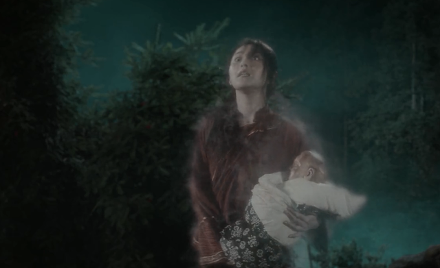 上线1天就破纪录，这片凭什么能被捧为：2021年第一国产惊悚片？