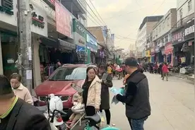 西安“名气远扬”的城中村，女子白天就出没街头，当地人都绕道走图片